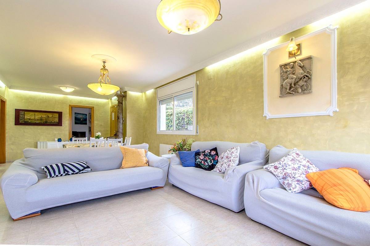 Costa Dorada Paradise, 2 km from beach! in Cunit, Costa Dorada