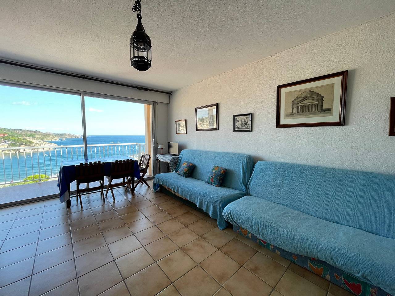 Entire studio, Modern studio with terrace and parking in Banyuls-sur-Mer in La Côte Vermeille, Banyuls-sur-Mer