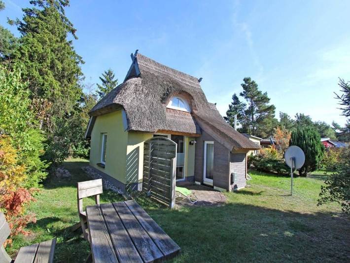 Ferienhaus für 4 Personen, mit Terrasse und Garten sowie Sauna in Fuhlendorf - 4