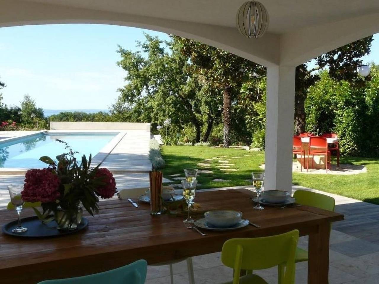 Villa am Gardasee mit großem Pool und Garten in Costermano, Montagnes autour du lac de Garde