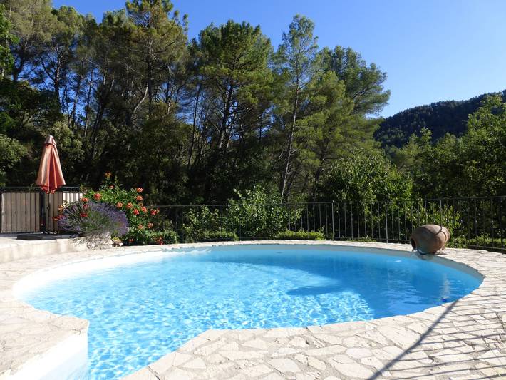 Gîte pour 4 personnes, avec piscine à Salernes - 2