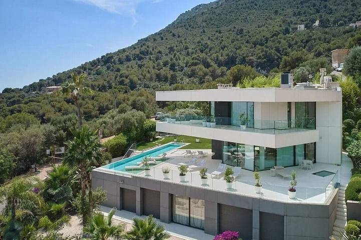 Villa pour 10 personnes, avec balcon et jardin à Beausoleil