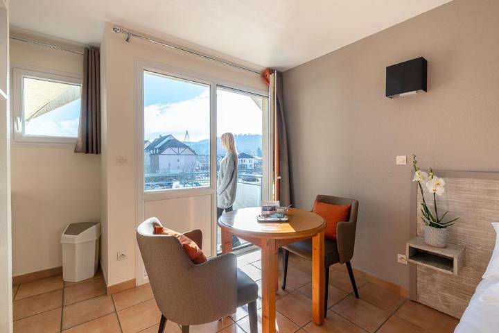 Appart’hôtel pour 2 personnes, avec Balcon et Vue