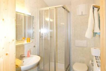 Bed And Breakfast für 8 Personen in Rohrmoos, Schladming und Umgebung, Bild 3