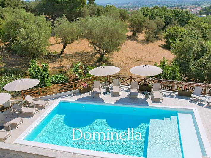 Appartamento intero, Dominella 3 - Apartment in Casal Velino für bis in Spiaggia sotto la torre, Casal Velino