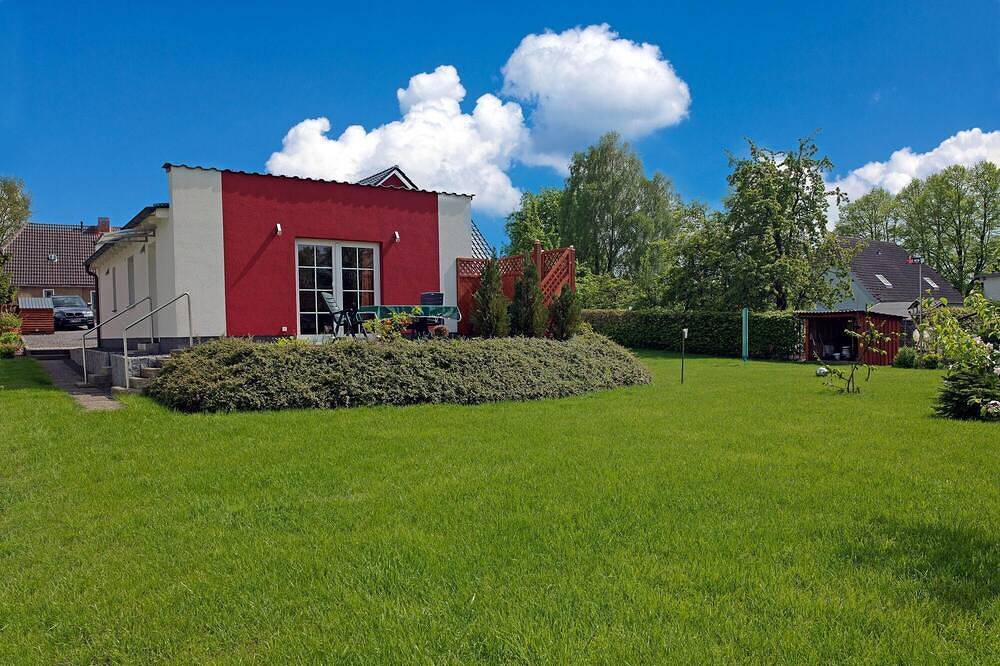 App. Mach mal Pause - Kleiner, charmanter Bungalow im Herzen von Kirchdorf in Kirchdorf (Poel), Nordwestmecklenburg (Wismar und Umgebung)