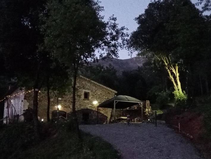 Chalet para 10 personas, con jardín además de piscina y vistas, Familias con niños en Parque natural del Montseny - 3