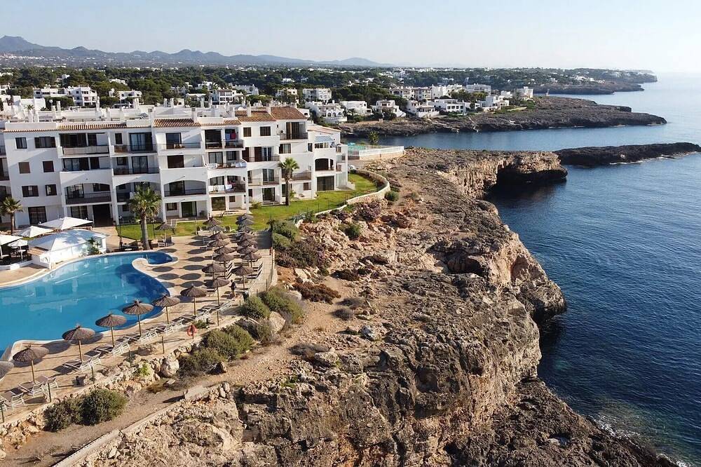 Apartment for 5 People in Cala d'Or, Santanyí