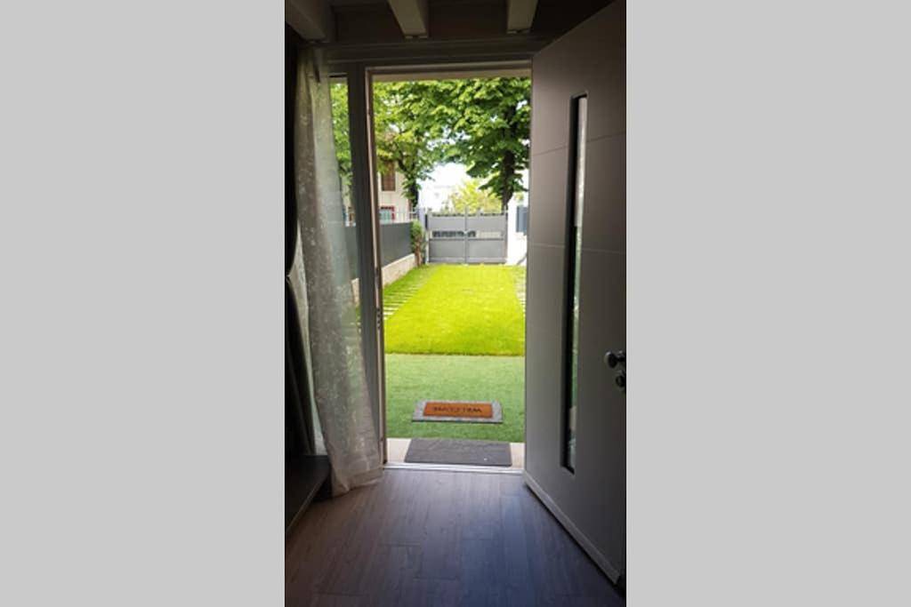 Superior Chalet in Verona, Gardasee-Berge