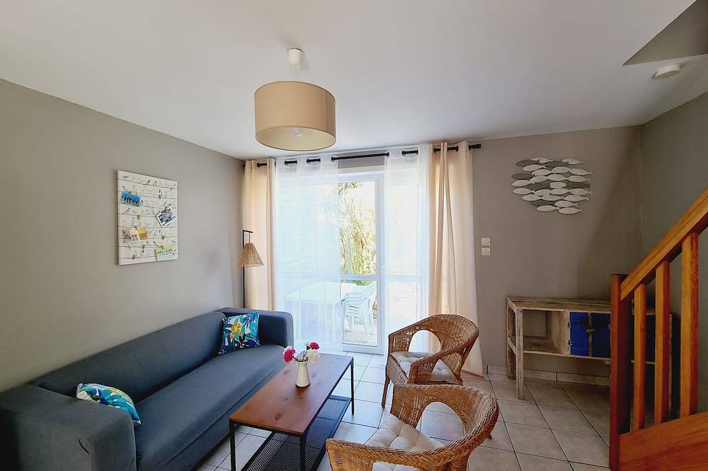 Holiday home, quiet, near the beach in Le Conquet, Brest region