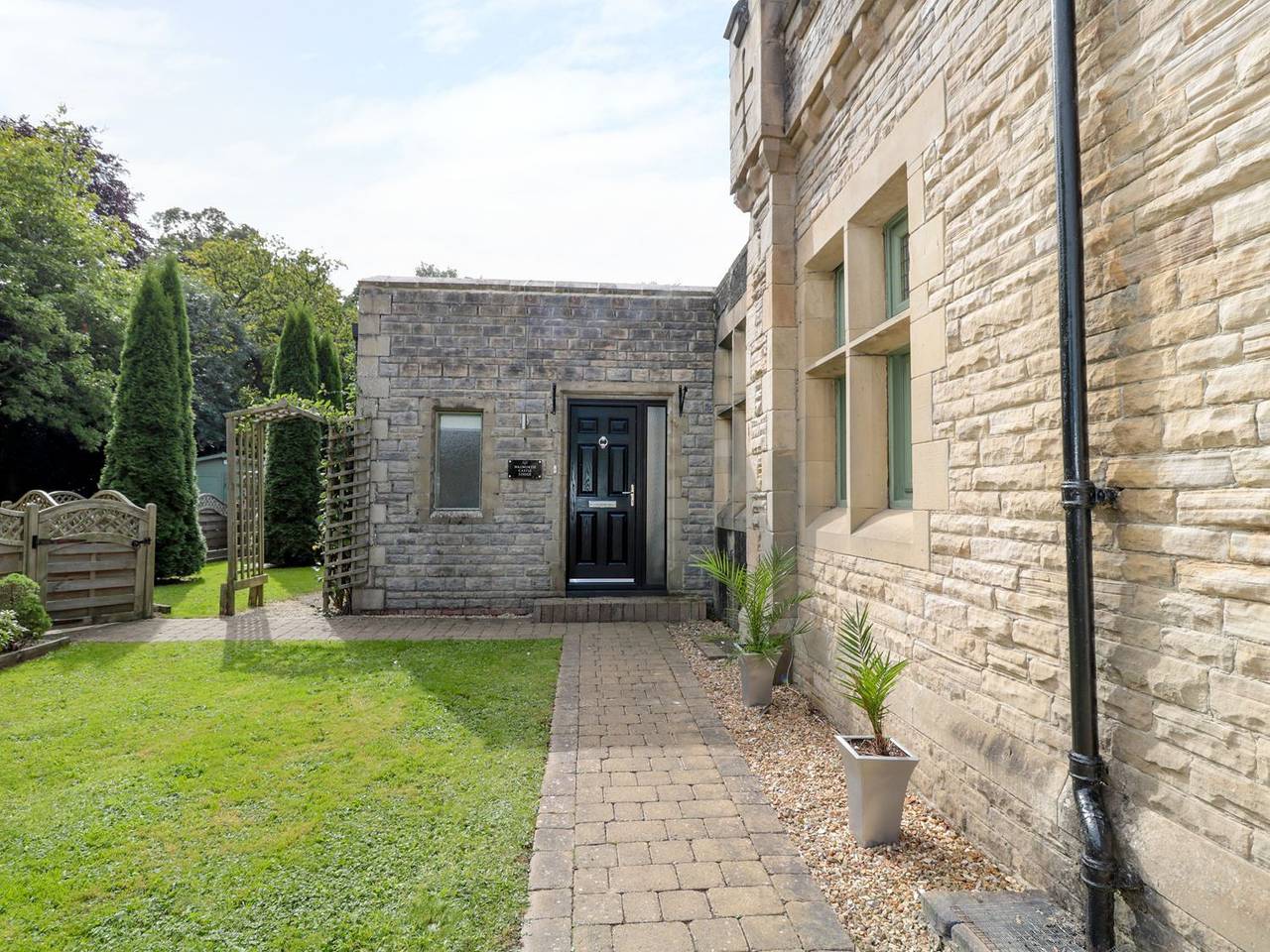 Walworth Castle Lodge in Darlington