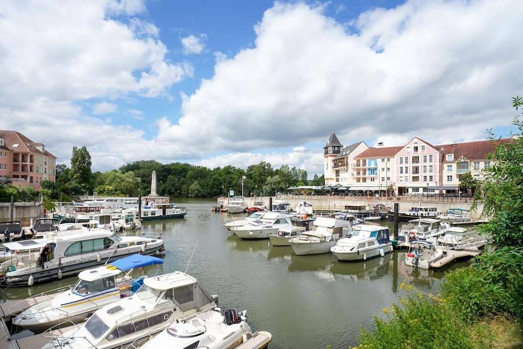 Appartement entier, Le Riviera Port Cergy - Elégant Duplex étoilé in Cergy, Val-d'Oise