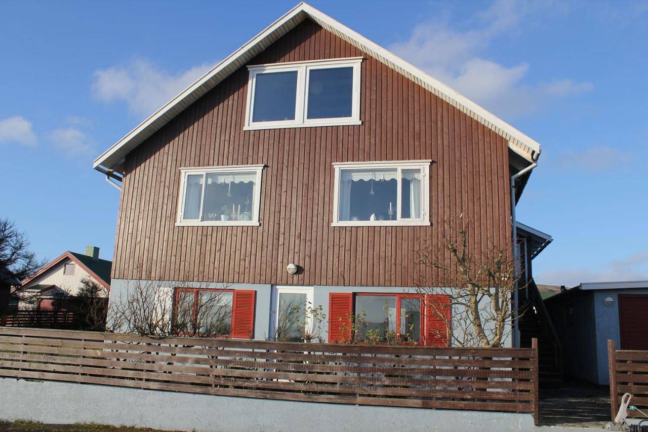 Ganze Wohnung, Lejligheder på Heygsmannavegur 15 in Tórshavn, Färöer