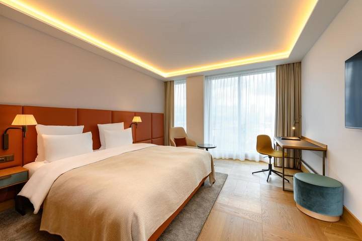 Hotel für 3 Personen, mit Ausblick und Sauna sowie Terrasse, mit Haustier in Basel