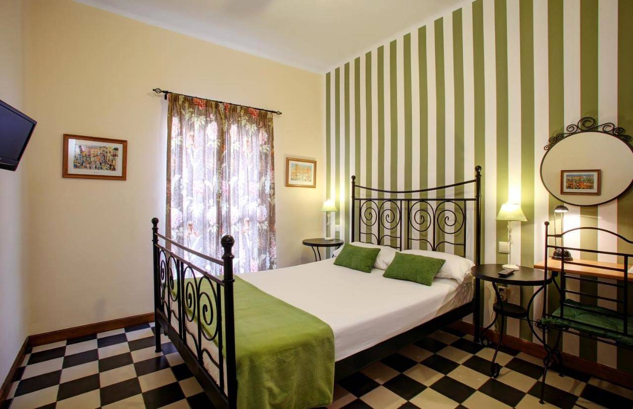 Málaga Lodge Guesthouse in Centro (Málaga), Malaga