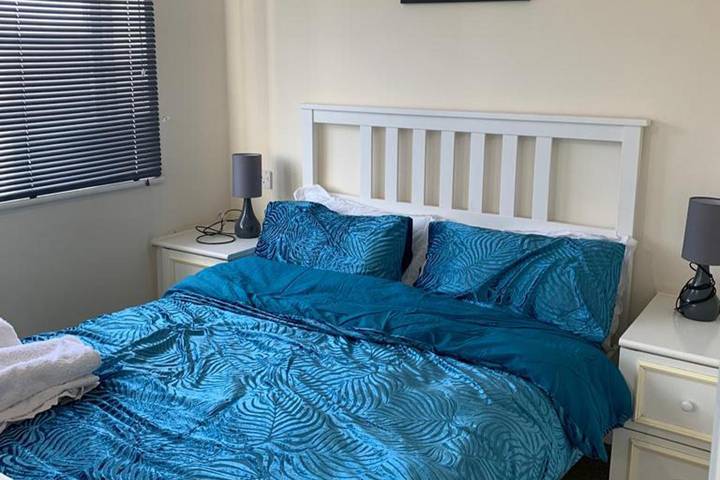 Holiday home for 4 people, with garden in London