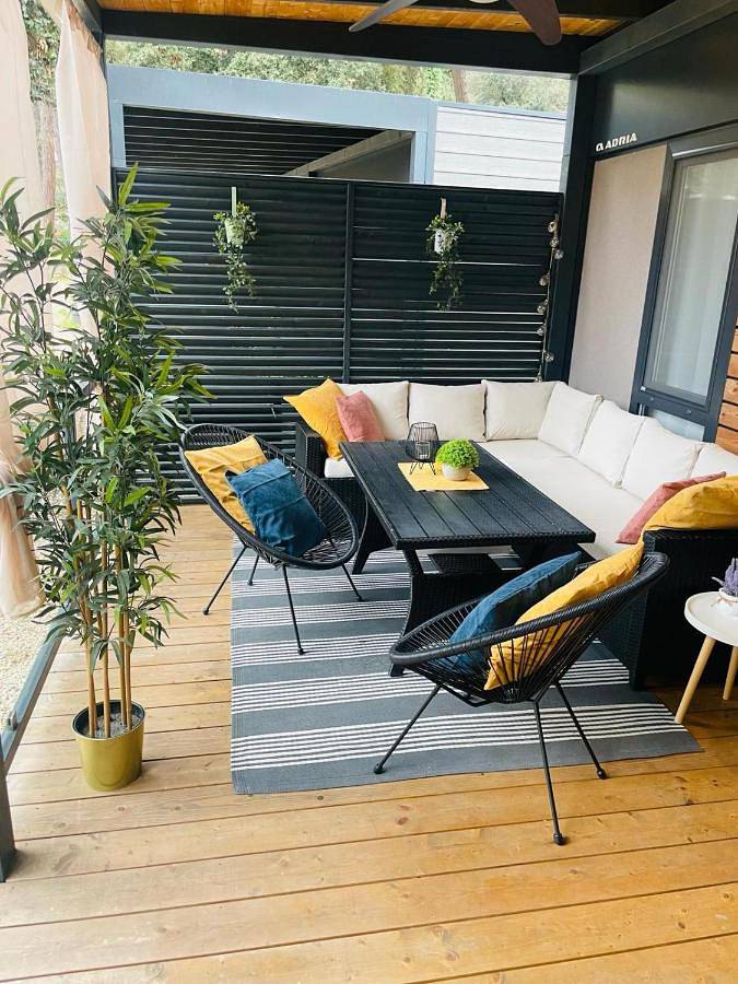 Camping für 6 Personen, mit Terrasse und Garten sowie Ausblick, mit Haustier in Rovinj - 4