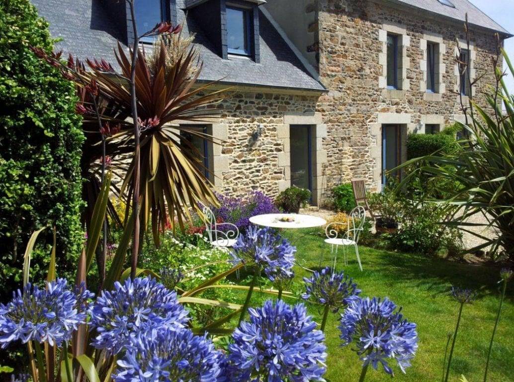 Demeures de Katell - chambres d'hôtes - Cultiver le Mystère in Ploubazlanec, Côte de Goëlo