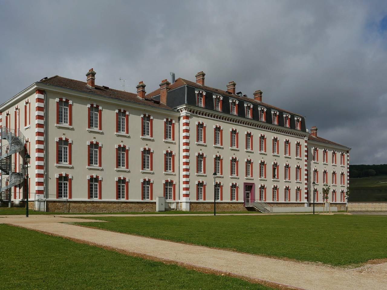 Appartement entier, Séjour dans les vignes d'Épernay pour 3 personnes in Épernay, Marne