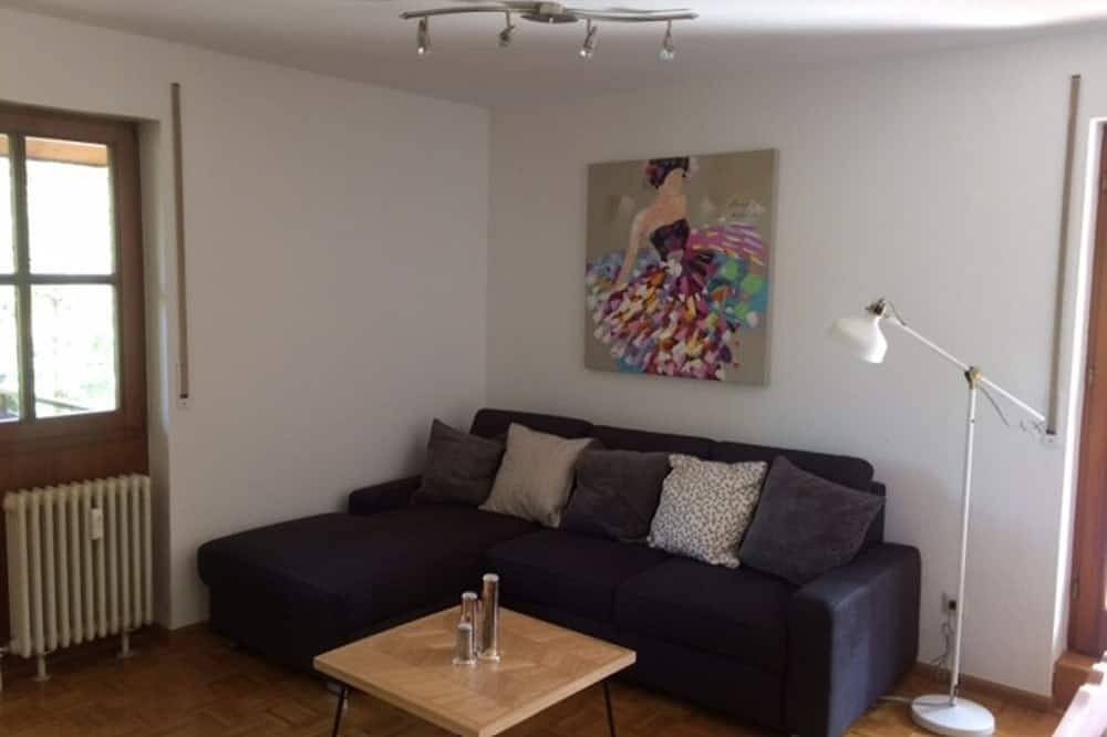 Ganze Wohnung, 1 Zimmer Appartement 33 in 1A Lage am Kurpark in Bad Krozingen, Südschwarzwald