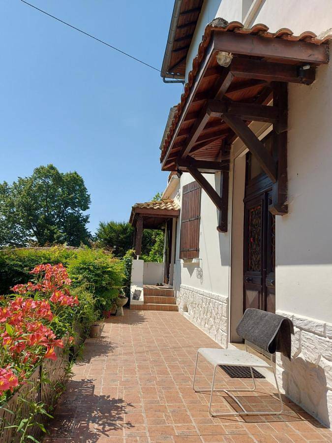 Location de vacances pour 2 personnes, avec Terrasse et Jardin à Barcelonne-du-Gers