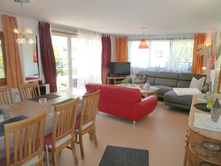 Bungalow für 7 Personen, mit Terrasse und Garten, kinderfreundlich in Koserow - 2