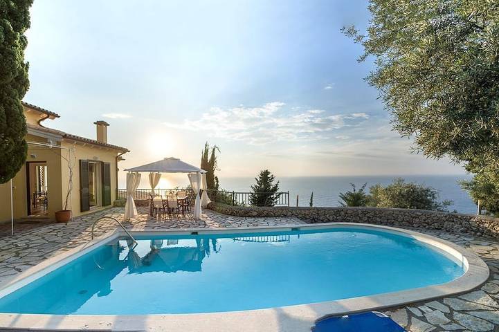 Villa για 6 άτομα, με κήπο στον Άγιο Νικήτα
