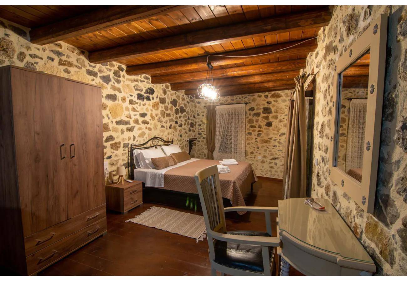 Guest House 'Hercules Guesthouse Eleftheria' con vista sulle montagne, Wi-Fi e aria condizionata in Regione di Iraklio - Heraklion