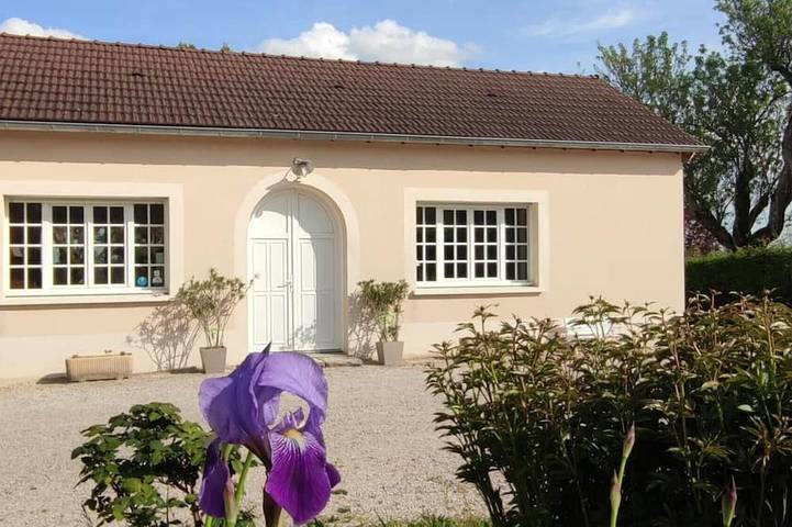 Gîte pour 4 personnes, avec jardin