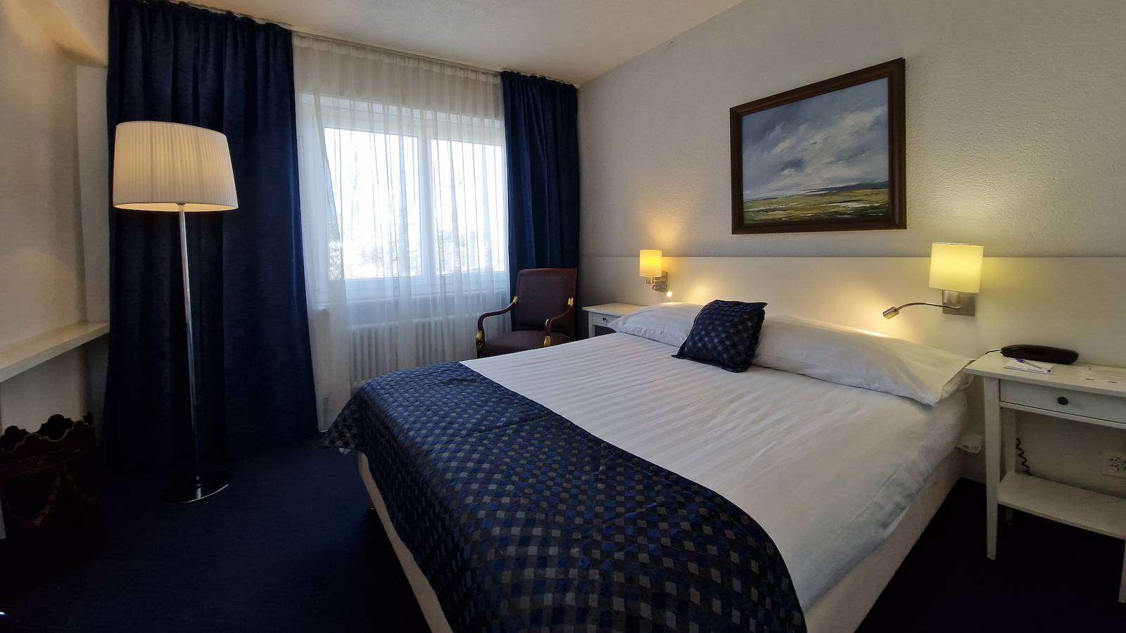 Hôtel Touring au Lac - Double, côté port in Neuchâtel, Pays des Trois-Lacs