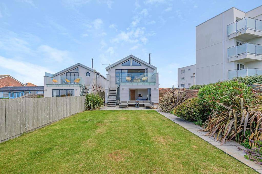 Villa with Sea View in West Wittering, West Sussex