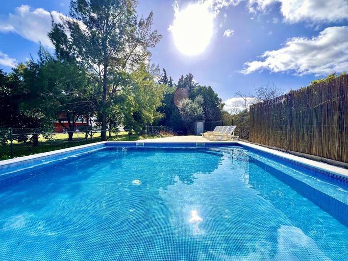 Apartamento de férias para 2 pessoas, com piscina e varanda em Loulé