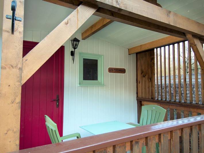 Gîte pour 2 personnes, avec terrasse dans Doucy-Combelouvière - 2