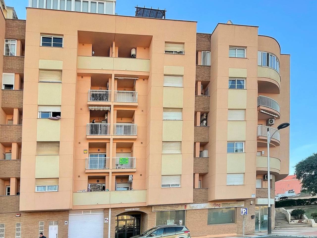Ganze Wohnung, Apartment in Roquetas de Mar mit Balkon in Playa La Bajadilla, Roquetas de Mar