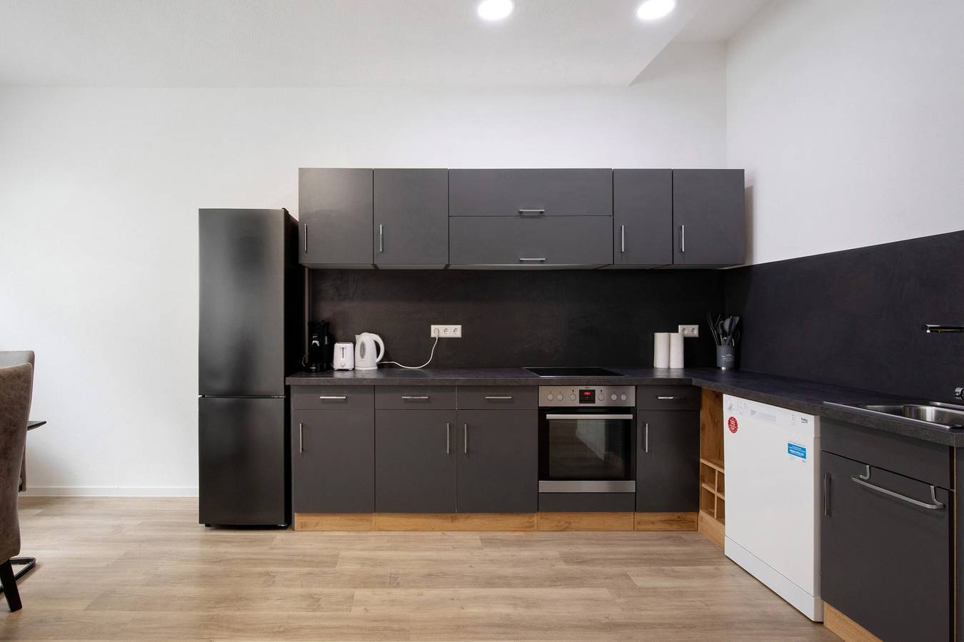 Ganze Wohnung, Ferienwohnung 'Big Family Suite' mit Bergblick, Gemeinschaftsterrasse und Wlan in Göppingen, Landkreis Göppingen
