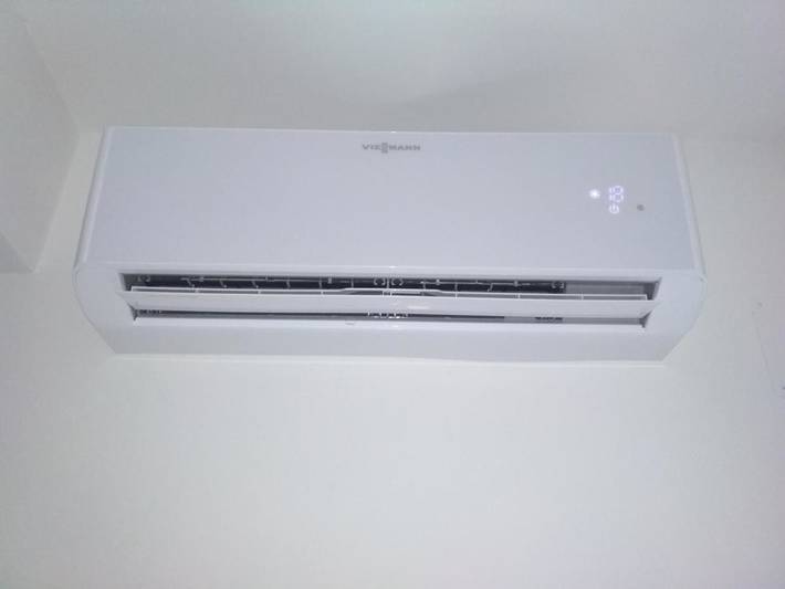 Location de vacances pour 6 personnes, avec jacuzzi et balcon à Introdacqua - 4