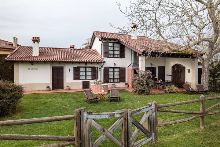 Casa rural para 5 personas, con Balcón y Terraza además de Jardín y Vistas en Cabranes - 4