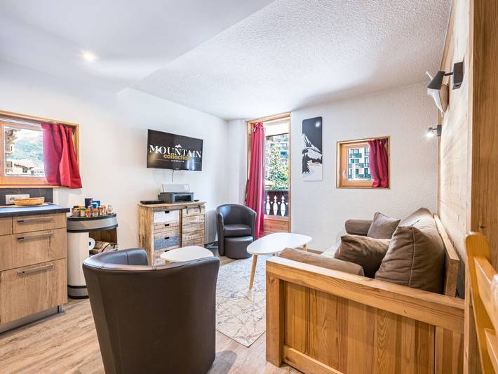 Gîte pour 5 personnes, avec balcon dans Office De Tourisme De Val D Isere - 2