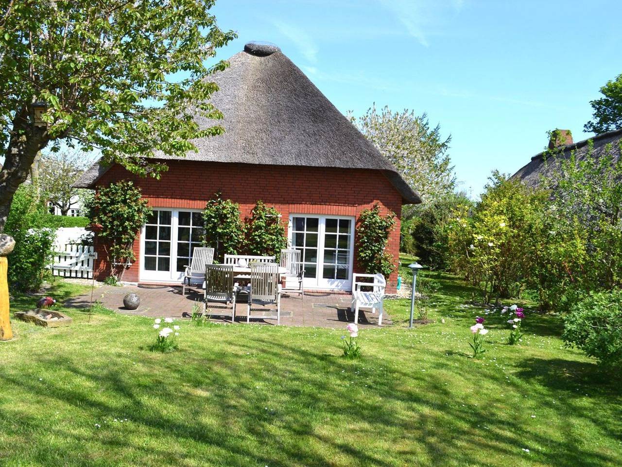 Üülen Hüs - Freistehendes Friesenhaus mit schönem großen Garten. in Oevenum, Föhr