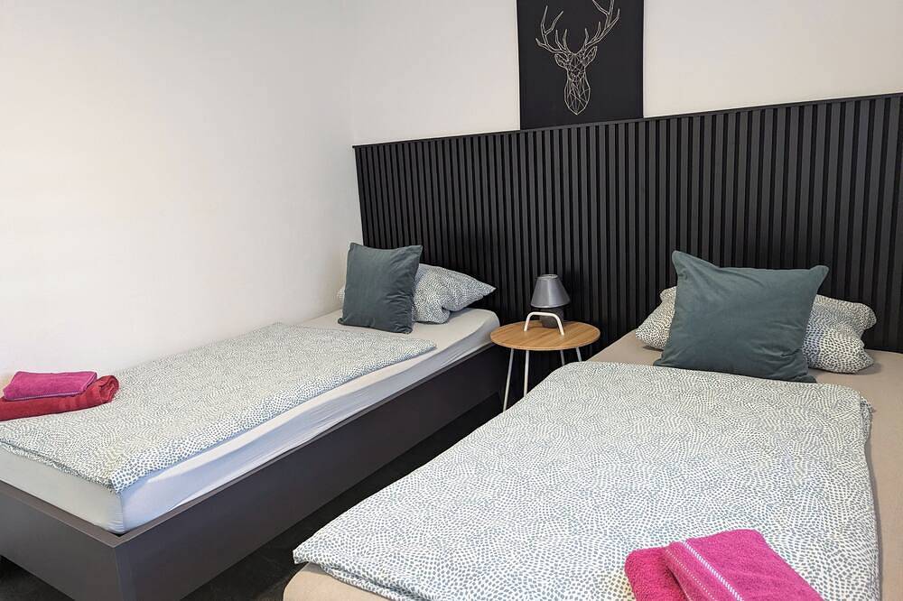 Ganze Wohnung, Ferienwohnung Morgentau - Ihr Zuhause auf Zeit- in Germersheim, Rheinebene