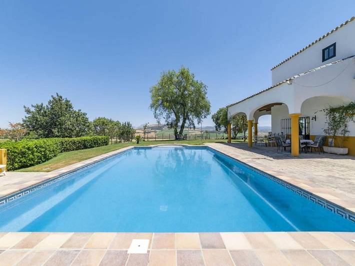 Casa rural para 13 personas, con Balcón y Terraza además de Jardín y Piscina en Arcos de la Frontera - 2