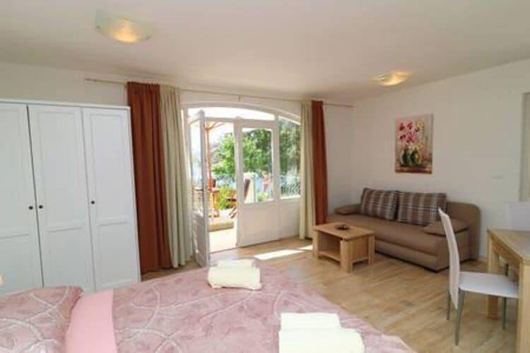 Appartement entier, Apartments Seafront Silence - Studio Apartment with Terrace and Sea View in Trstenik, Dubrovnik-Neretva