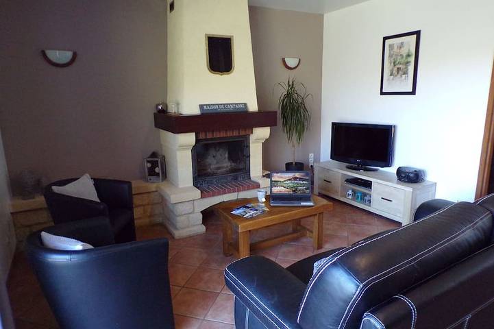 Location de vacances pour 4 personnes, avec jardin et terrasse à Prats-de-Carlux - 4