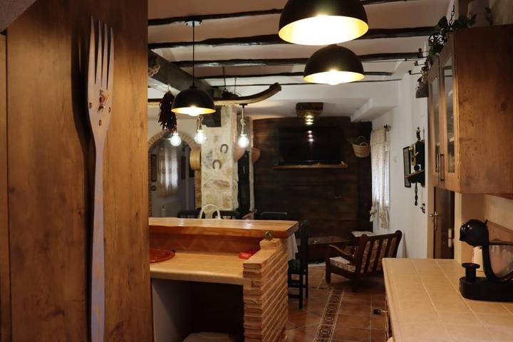 Casa de vacaciones para 11 personas, con balcón y vistas en Rincón de Ademuz - 3