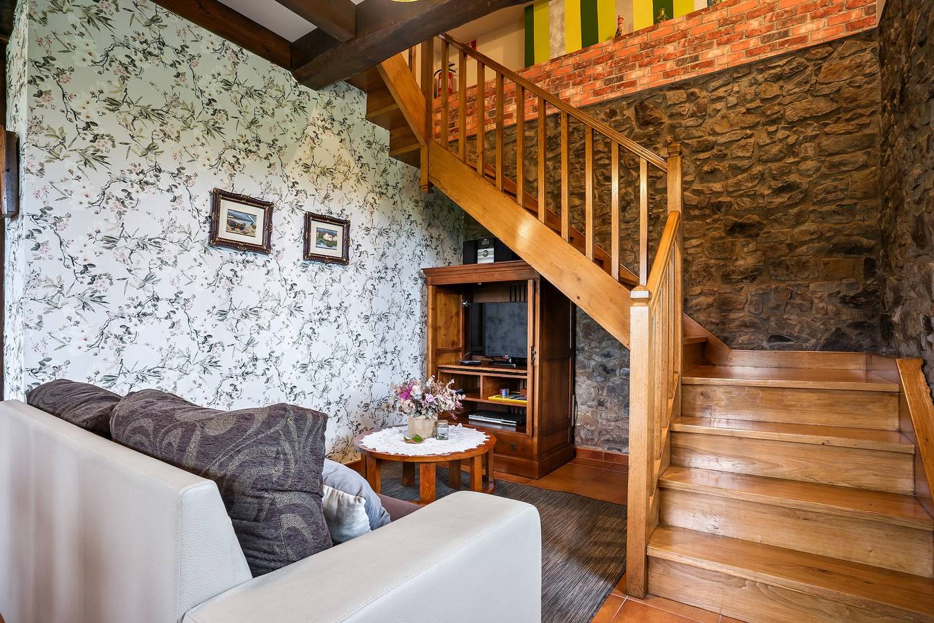 Casa Jesusa: landelijke woning met bergzicht, privéterras en Wi-Fi, foto 12