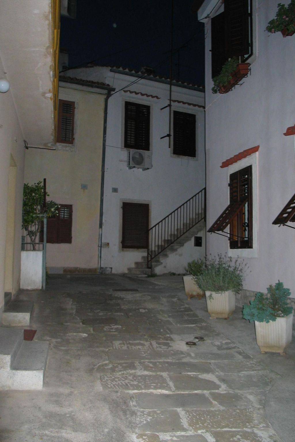 Appartamento intero, In Zentrumsnähe mit Balkon in Pula-Medulin, Pula Croazia