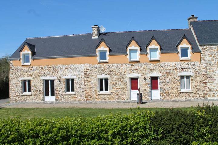 Location de vacances pour 10 personnes, avec jardin à Saint-Maurice-en-Cotentin - 3