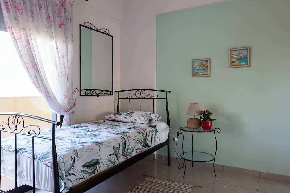 Entire apartment, Penthouse 365 Sunsets in Paphos, South Cyprus