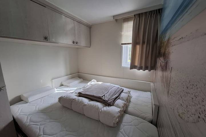 Chalet für 4 Personen, mit Terrasse und Garten sowie Pool in Serooskerke - 4