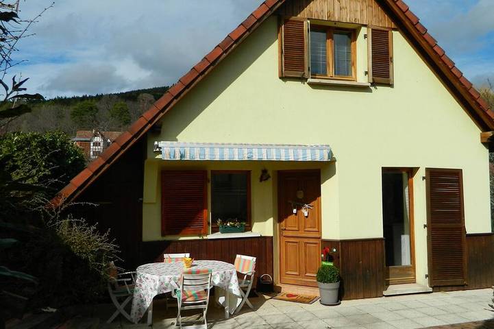 Location de vacances pour 4 personnes, avec Terrasse et Jardin à Thannenkirch